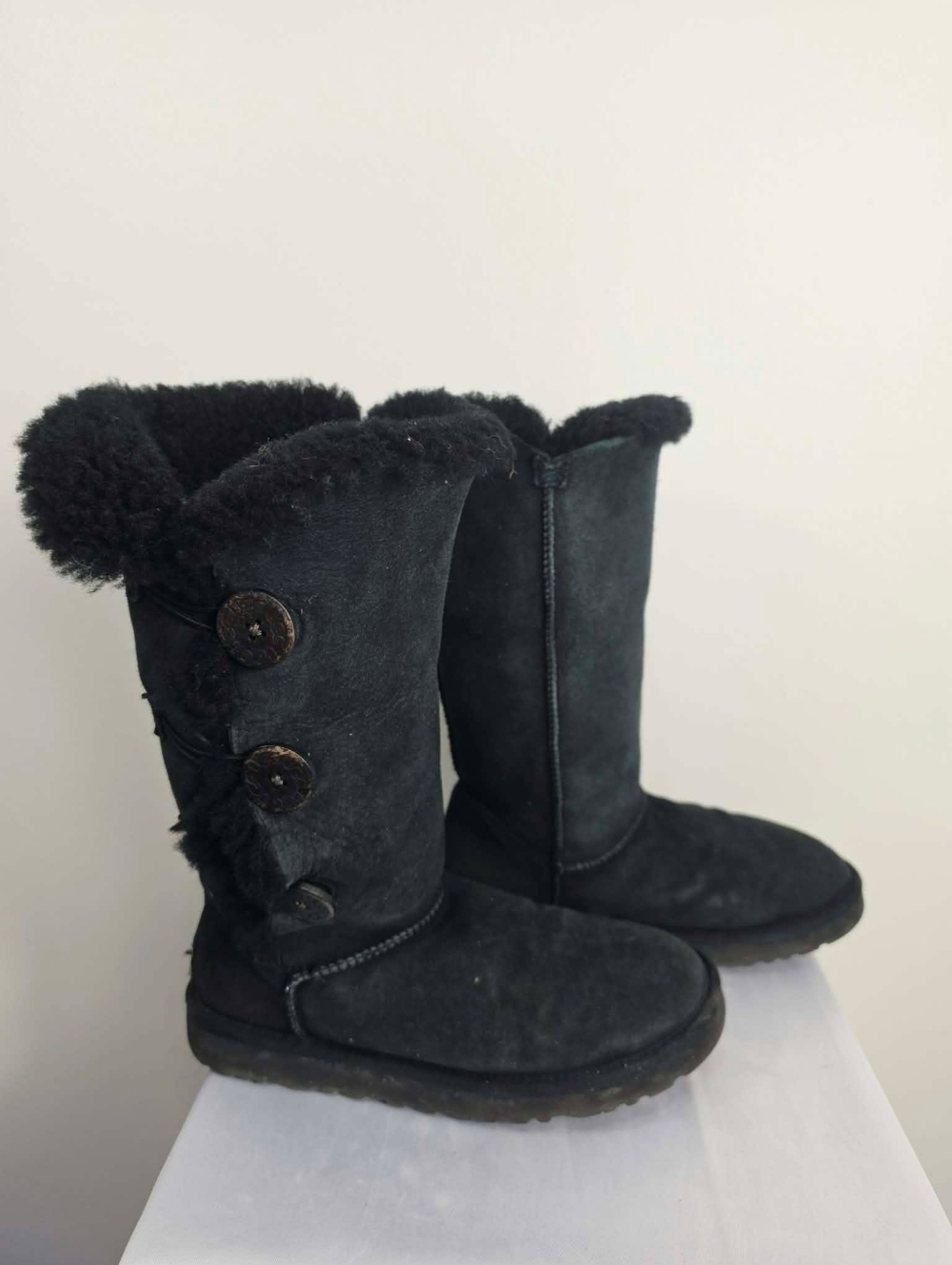 UGG Bailey 3 Buttons Black Boots